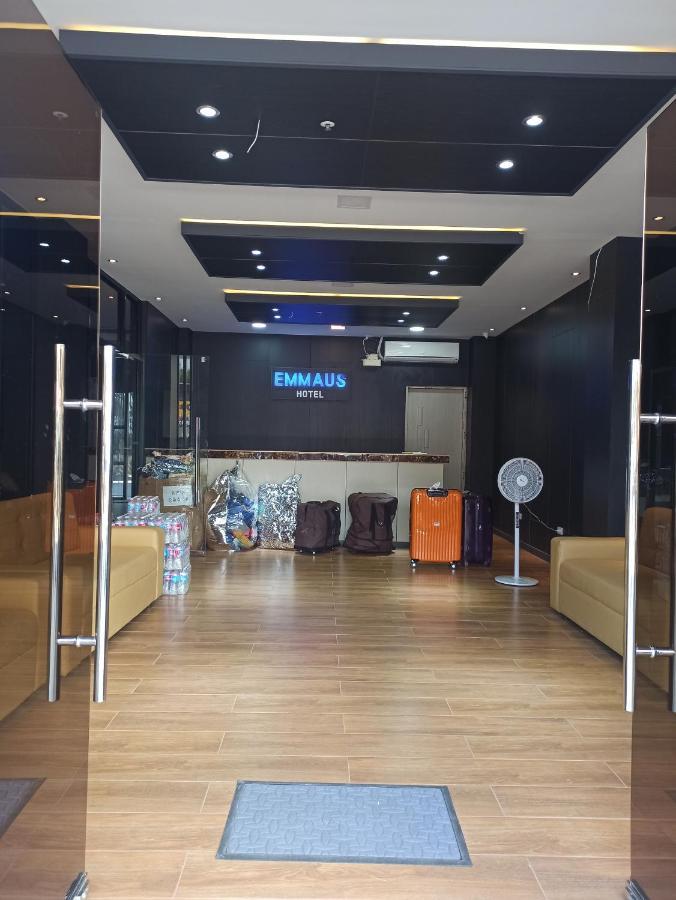 Emmaus Condotel Angeles Εξωτερικό φωτογραφία