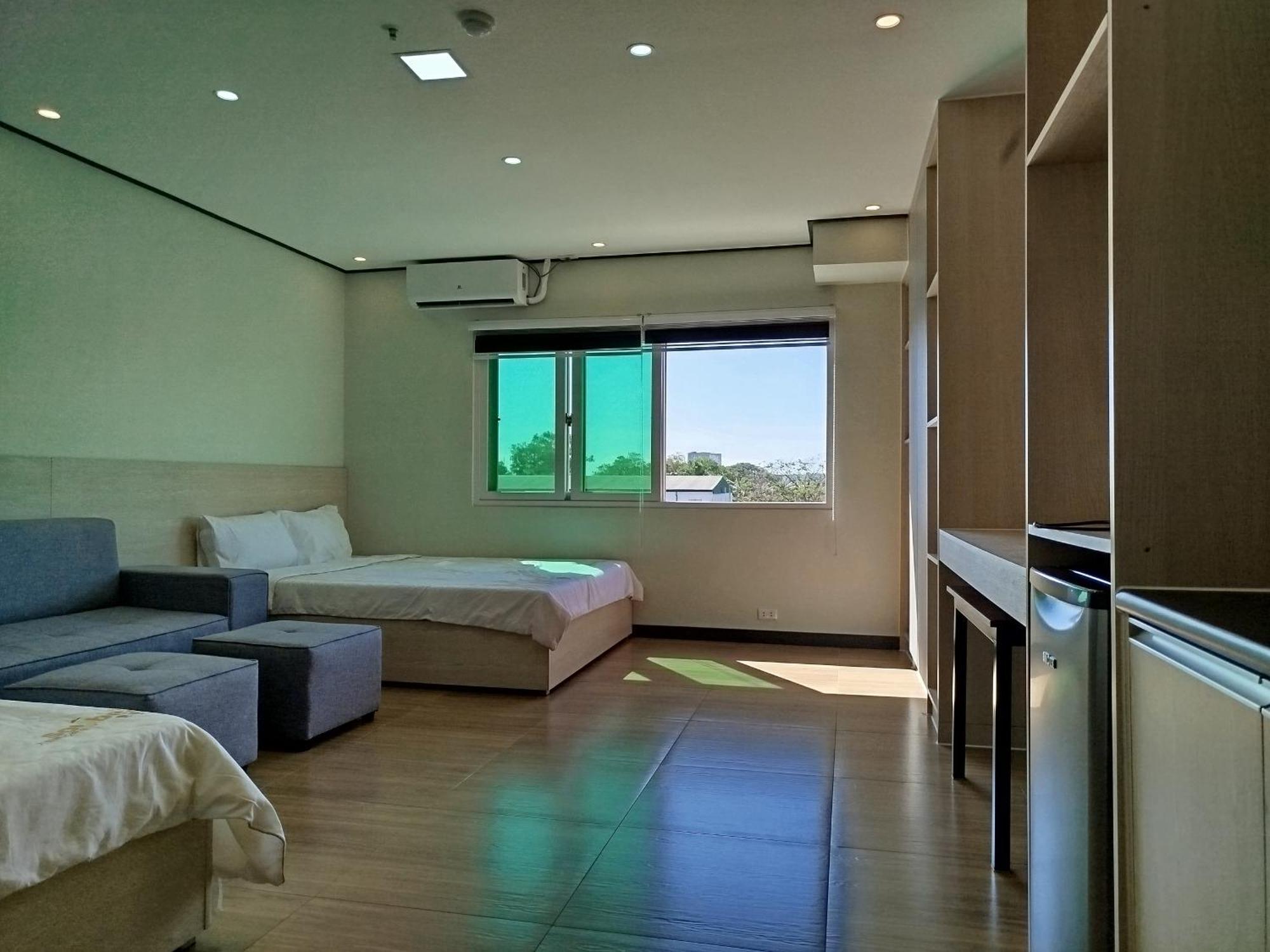 Emmaus Condotel Angeles Εξωτερικό φωτογραφία
